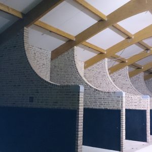 wandbekleding-trapbescherming-wandrubber-paardenstal-bosrubber