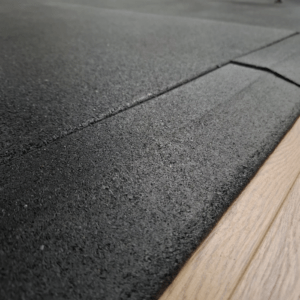 Een Bos Extreme 20mm tegel met een oploopprofiel.